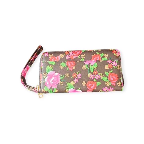 Floral Wristlet - Picture 1 of 3